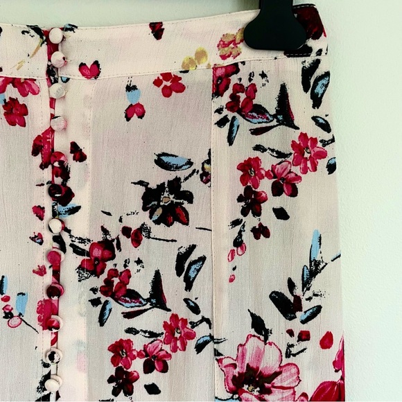 En Creme Urban Rose Floral Button Front Maxi Skirt Size M EUC - Picture 7 of 12